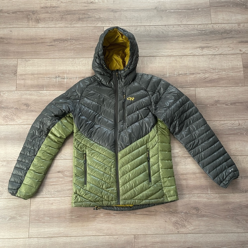 Men’s Outdoor Research Helium Down Jacket 800-fill Green/Gold Size Large